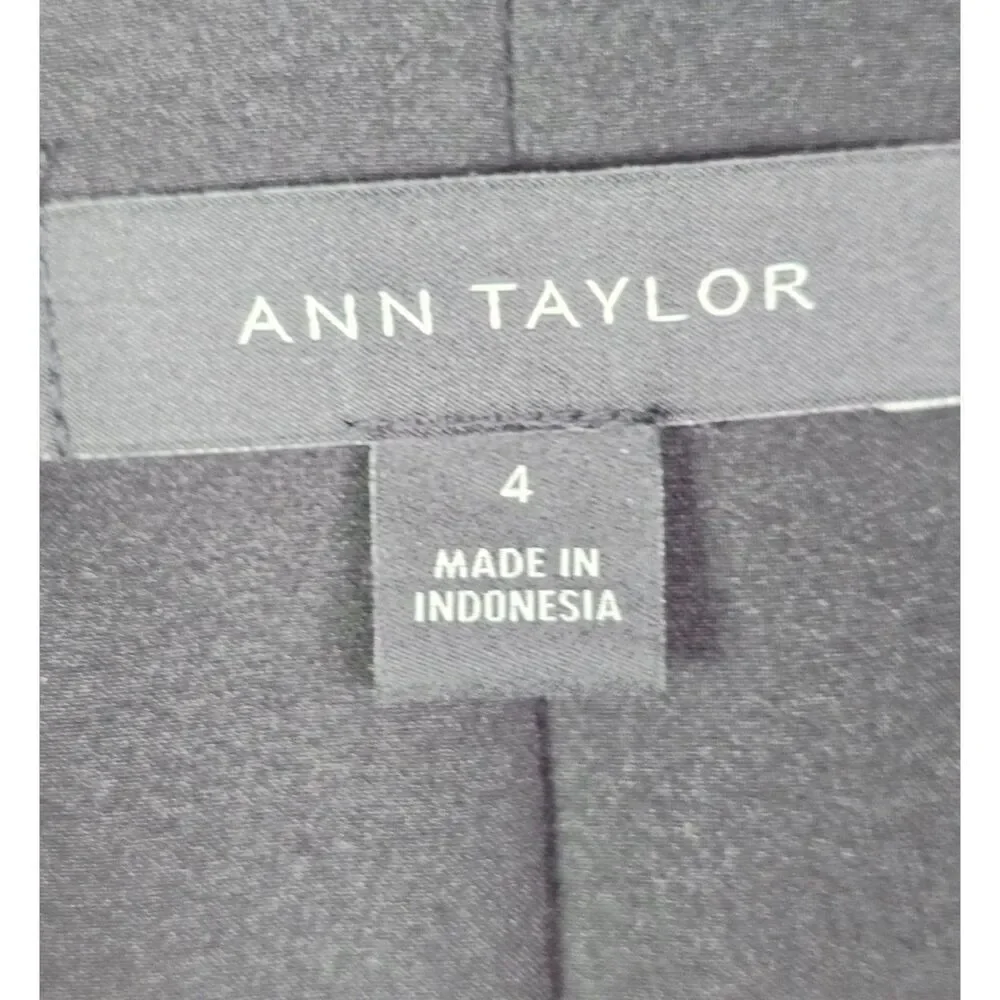 Ann Taylor Textured Blazer Gray 4 Zipper Pocket Stretch Minimalist Workwear